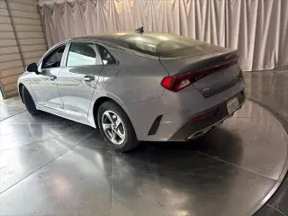 Kia K5 2023 LXS 4dr Sedan