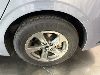 Kia K5 2023 LXS 4dr Sedan