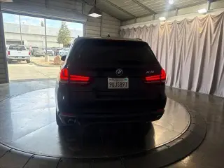 BMW X5 2015 AWD xDrive35i SUV de 4 puertas