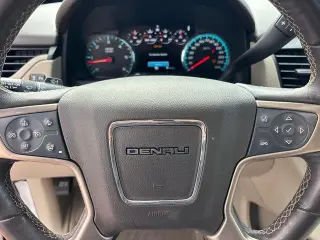 GMC Yukon 2019 4x4 Denali SUV 4p