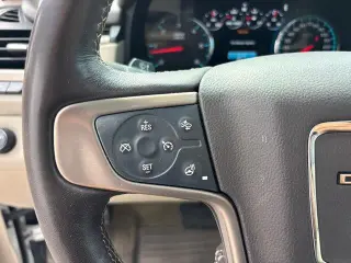 GMC Yukon 2019 4x4 Denali SUV 4p