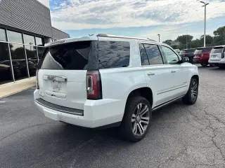 GMC Yukon 2019 4x4 Denali SUV 4p