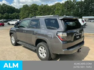 Toyota 4Runner 2021 4x4 SR5 4dr SUV
