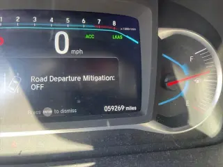 Honda Pilot 2020 Touring 4dr SUV con asientos de capitán traseros
