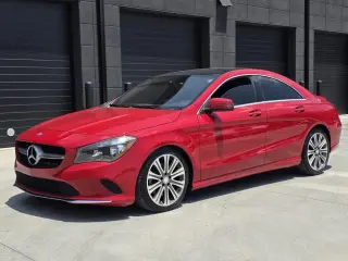 Mercedes-Benz CLA 2017 AWD CLA 250 4MATIC 4dr Sedán
