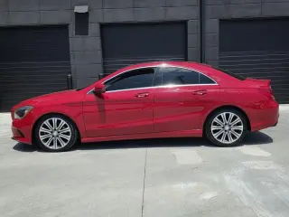 Mercedes-Benz CLA 2017 AWD CLA 250 4MATIC 4dr Sedán