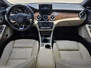 Mercedes-Benz CLA 2017 AWD CLA 250 4MATIC 4dr Sedán