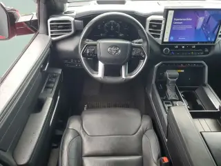 Toyota Tundra 2022 4x4 Platinum 4dr CrewMax Cab Pickup SB