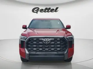Toyota Tundra 2022 4x4 Platinum 4dr CrewMax Cab Pickup SB