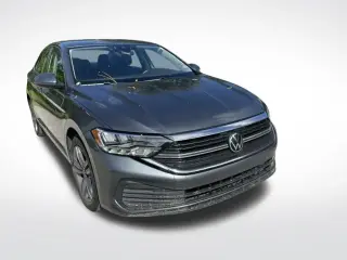Volkswagen Jetta 2024 SE 4p Sedan
