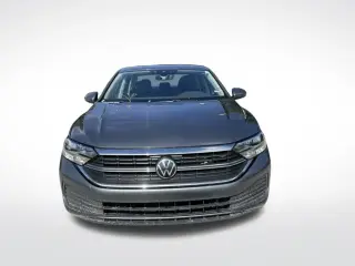 Volkswagen Jetta 2024 SE 4p Sedan