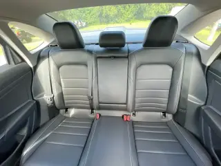Volkswagen Jetta 2024 SE 4p Sedan