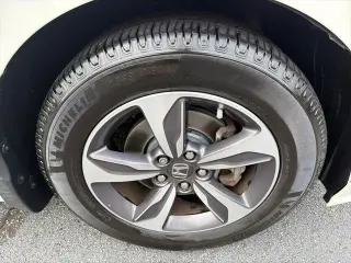 Honda Odyssey 2019 Touring 4dr Mini-Van