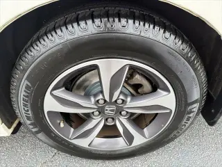 Honda Odyssey 2019 Touring 4dr Mini-Van