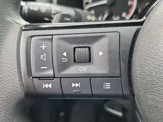 Nissan Rogue 2023 AWD SV 4dr Crossover