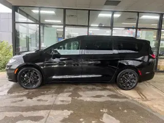 Chrysler Pacifica 2025 Limited 4dr Mini-Van