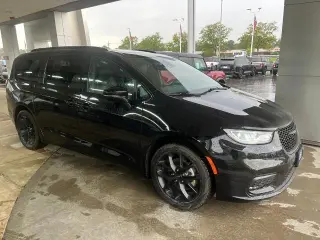 Chrysler Pacifica 2025 Limited 4dr Mini-Van