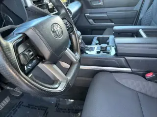 Toyota Tundra 2024 4x4 SR5 4dr CrewMax Cab Pickup SB