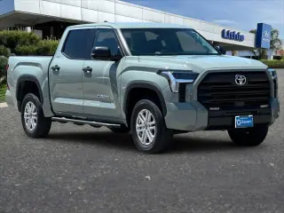 Toyota Tundra 2024 4x4 SR5 4dr CrewMax Cab Pickup SB