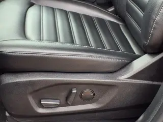 Ford Edge 2023 AWD SEL 4p Crossover