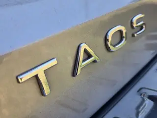 Volkswagen Taos 2025 SE 4dr SUV