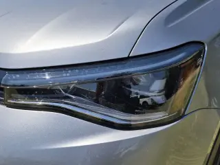 Volkswagen Taos 2025 SE 4dr SUV