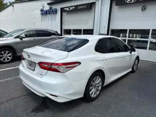 Toyota Camry 2020 LE 4p Sedan