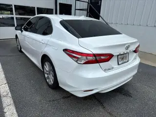 Toyota Camry 2020 LE 4p Sedan