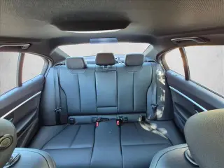 BMW Serie 3 2017 328d 4p Sedan