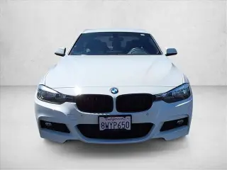 BMW Serie 3 2017 328d 4p Sedan