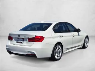 BMW Serie 3 2017 328d 4p Sedan