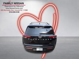 Nissan Pathfinder 2025 AWD SV 4dr SUV