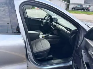Ford Escape 2023 AWD ST-Line Select 4dr SUV