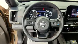 Pathfinder Nissan 2025 AWD SV 4p SUV