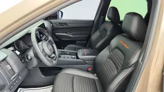 Pathfinder Nissan 2025 AWD SV 4p SUV