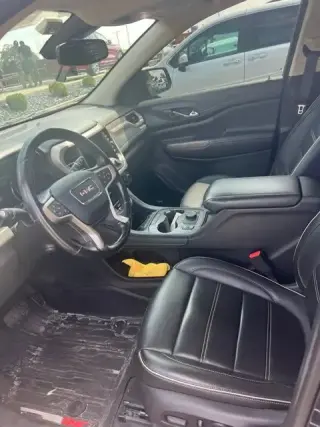 GMC Acadia 2020 4x4 Denali 4p SUV