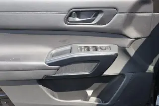 Nissan Pathfinder 2025 AWD SV 4dr SUV