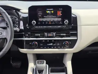 Nissan Pathfinder 2025 AWD SV 4dr SUV
