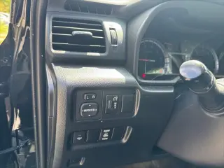 Toyota 4Runner 2018 4x4 SR5 Premium 4dr SUV