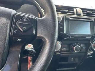 Toyota 4Runner 2018 4x4 SR5 Premium 4dr SUV