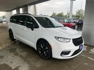 Chrysler Pacifica 2025 Limited 4dr Mini-Van