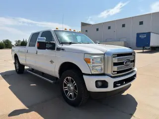 Ford F-250 Super Duty 2016 4x4 Platinum 4dr Crew Cab 8 ft. LB Pickup