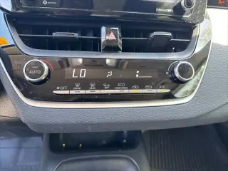 Toyota Corolla 2022 LE 4p Sedana