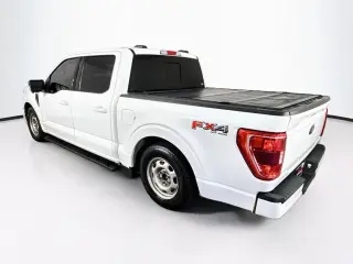 Ford F-150 2023 4x4 XLT 4dr SuperCrew 5.5 ft. SB