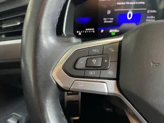 Volkswagen Jetta 2024 Sport 4dr Sedan 8A