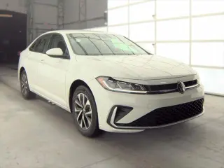Volkswagen Jetta 2025 S 4p Sedán