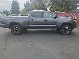 Toyota Tacoma 2023 4x4 TRD Sport 4dr Cabina Doble 6.1 ft LB