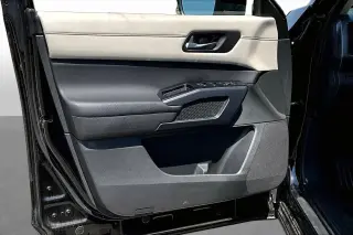 Nissan Pathfinder 2023 SL 4dr SUV