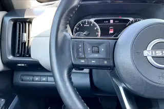 Nissan Pathfinder 2023 SL 4dr SUV