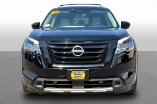 Nissan Pathfinder 2023 SL 4dr SUV